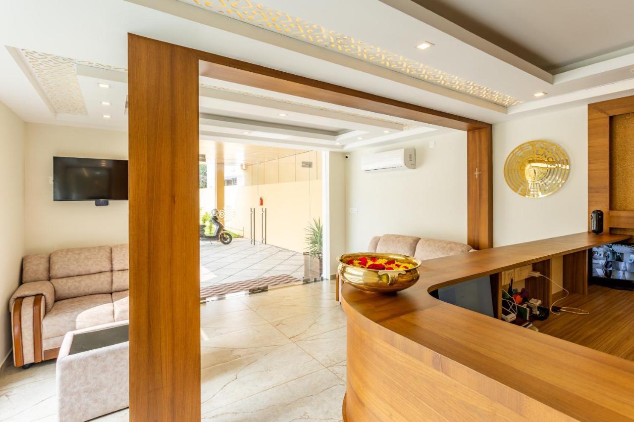 Esaa Airport Hotel Kochi Kültér fotó